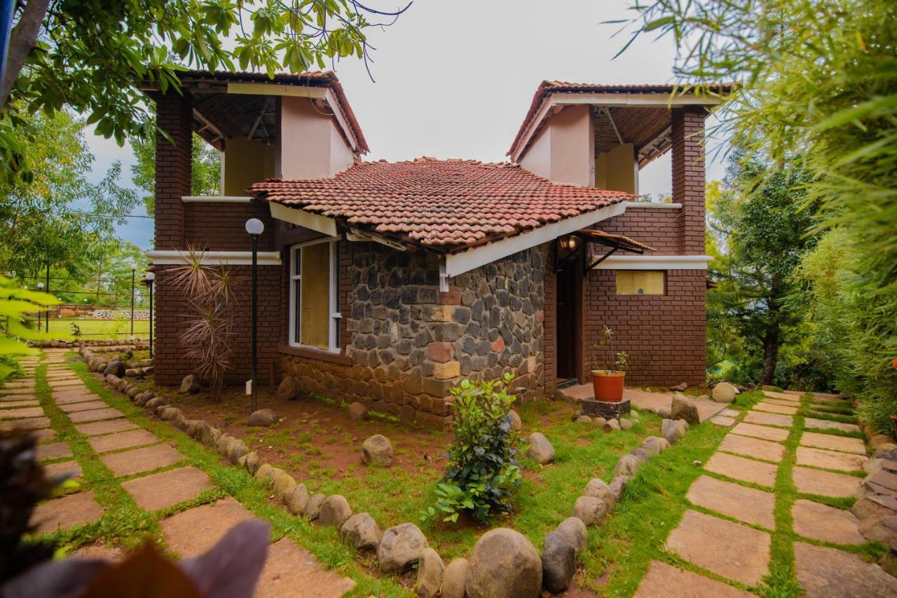 Achalaa Resort Kolhapur Zewnętrze zdjęcie
